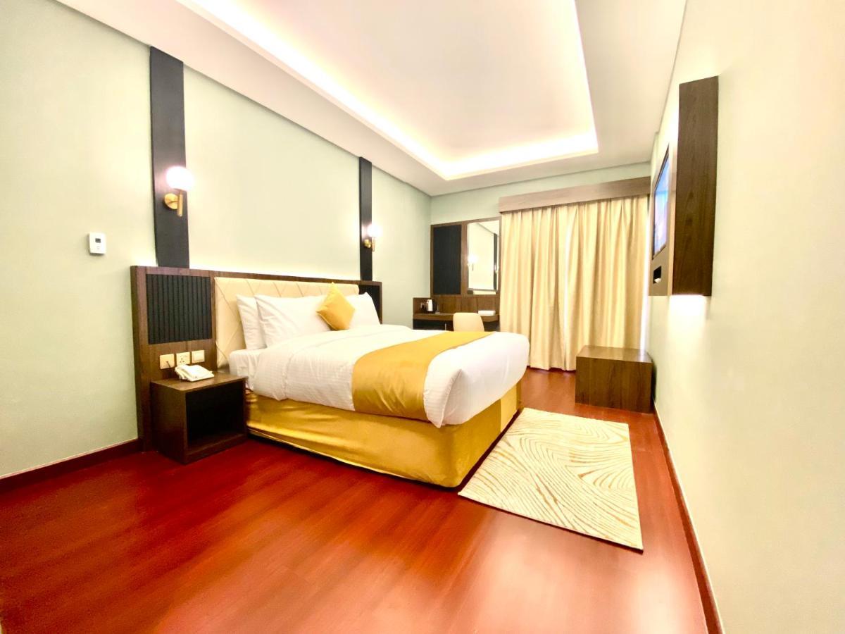 Concorde Inn Hotel Dubai Esterno foto